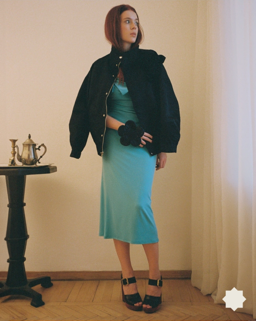 Лиза Гардер для Moona