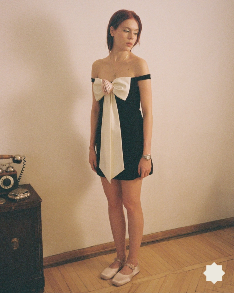 Лиза Гардер для Moona