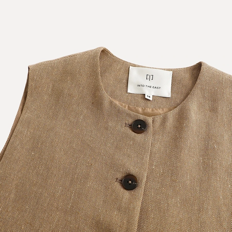 Linen Interwoven Round Neck Vest