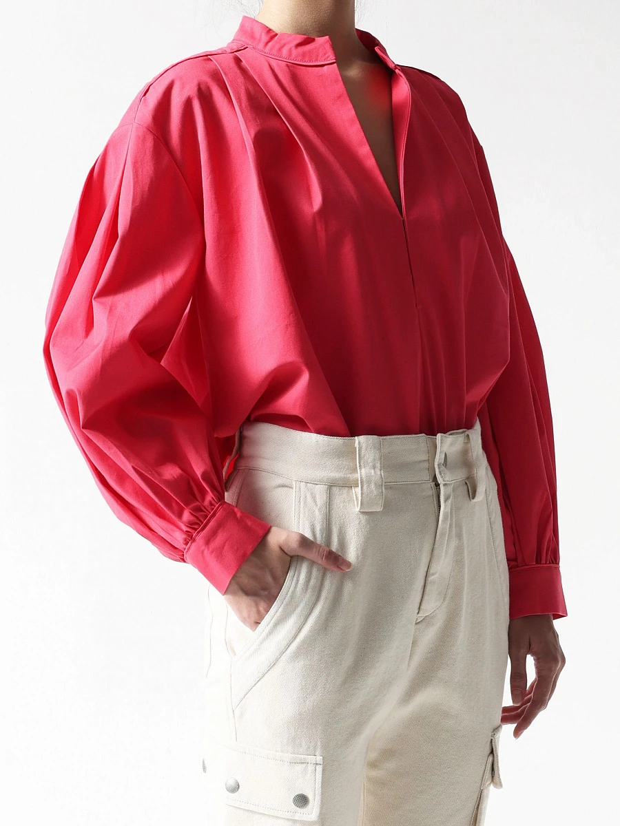 SHOULDER TUCK BLOUSE