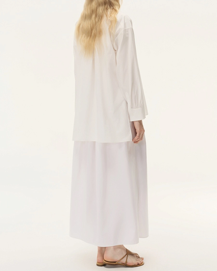 White Round Collar One button top
