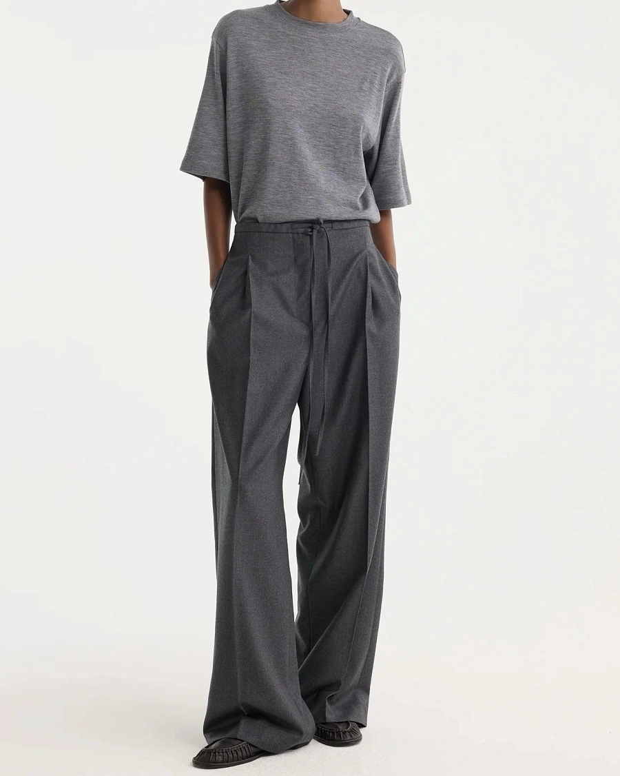 Relaxed soft wool trousers