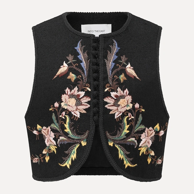 Floral pattern embroidered button vest