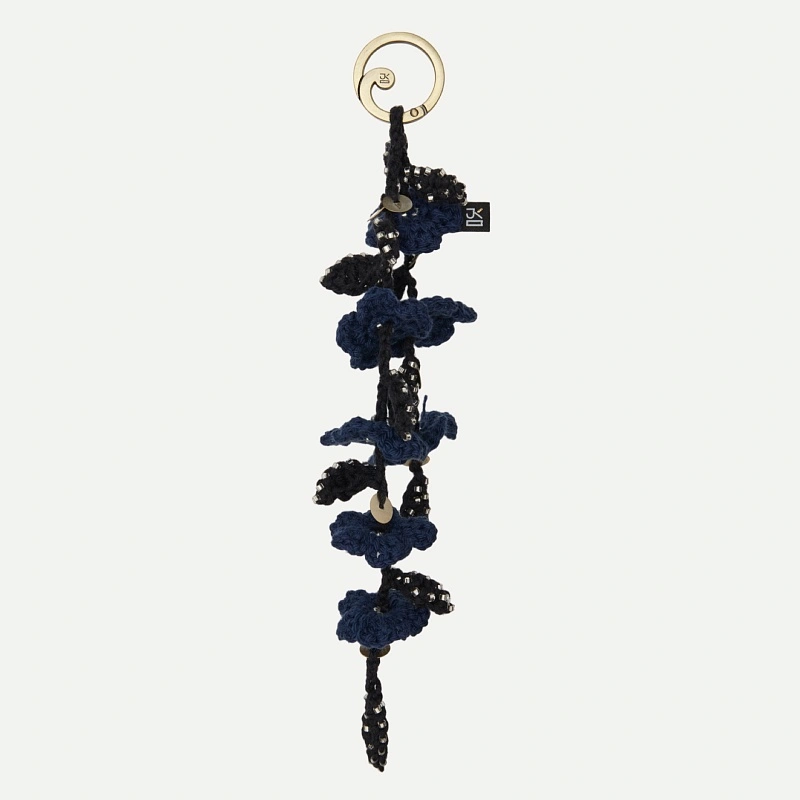 FLORAL KNITTED KEYCHAIN NAVY