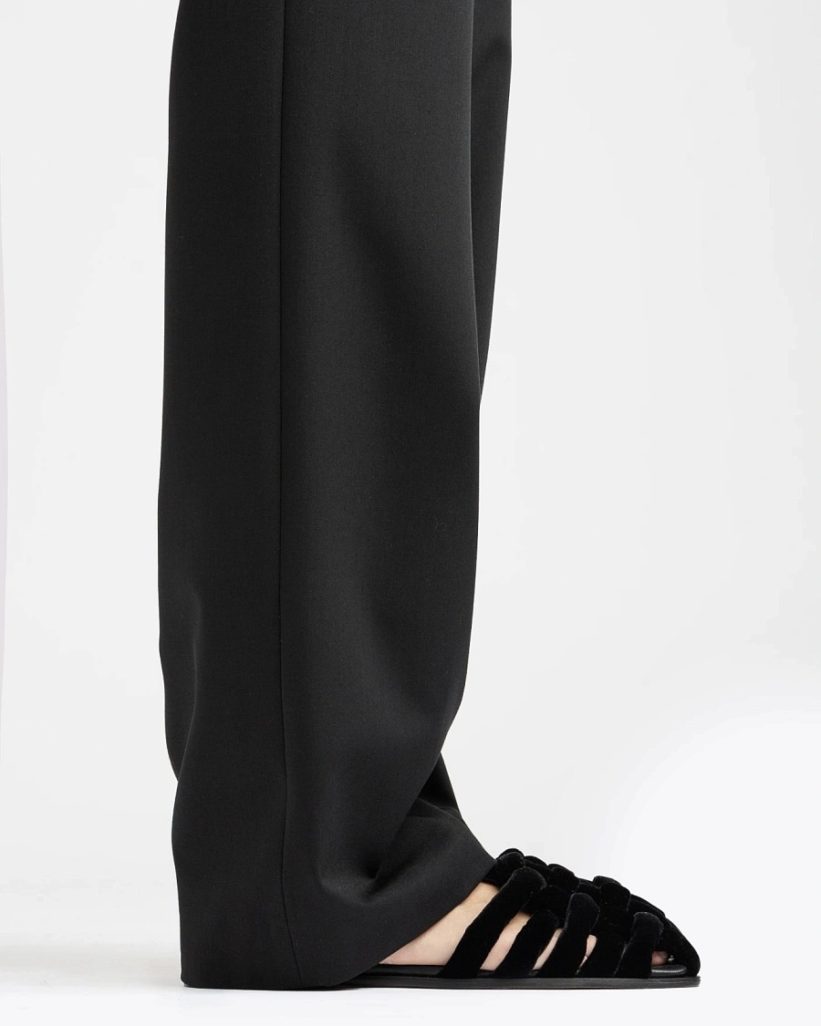 Cabersa 2 Velvet Black