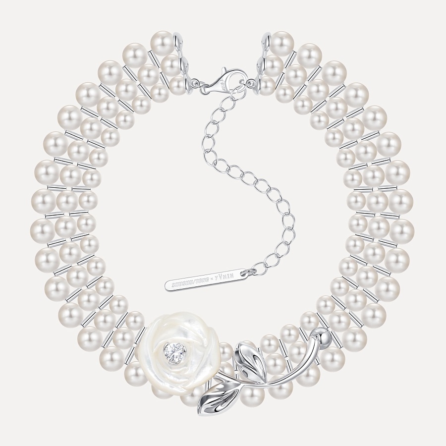 Ceramics Rose Layers Pearl Necklace