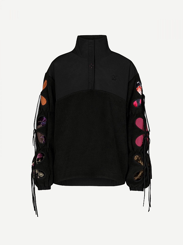 FLEECE SWEATSHIRT