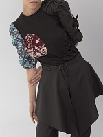 Pouch t-shirt