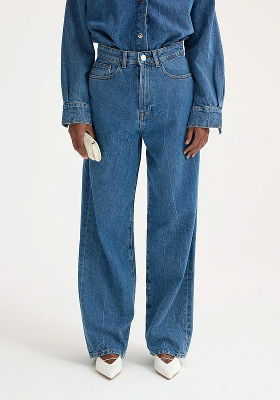 Baggy fit denim