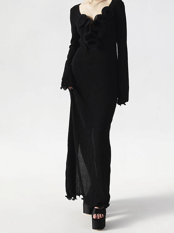 Shirred flower decollete midi dress in black