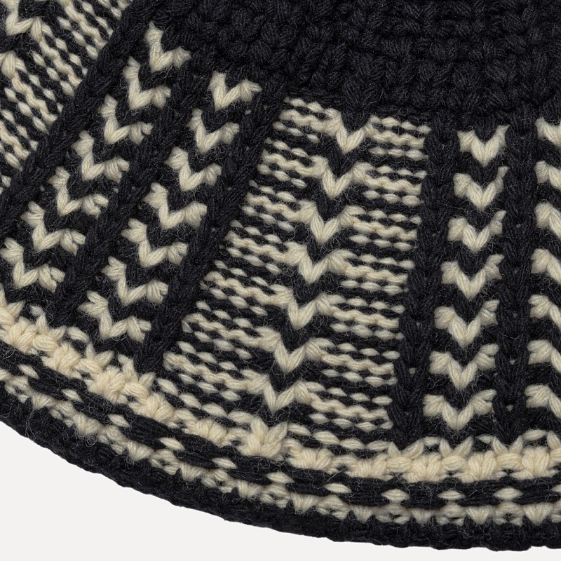 JACQUARD KNIT BEANIE