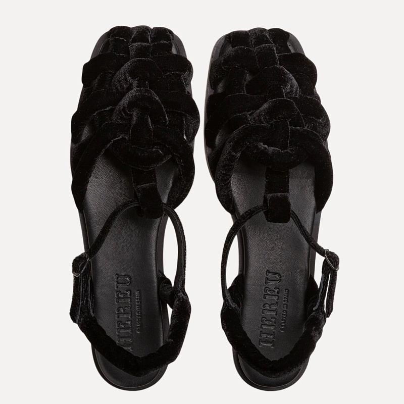 Cabersa 2 Velvet Black